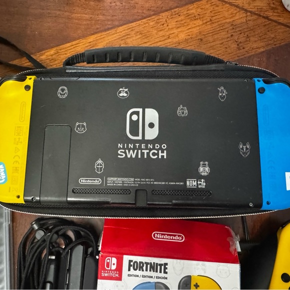 Nintendo Switch Fortnite Edition - Black, Blue, and Red - Picture 5 of 11
